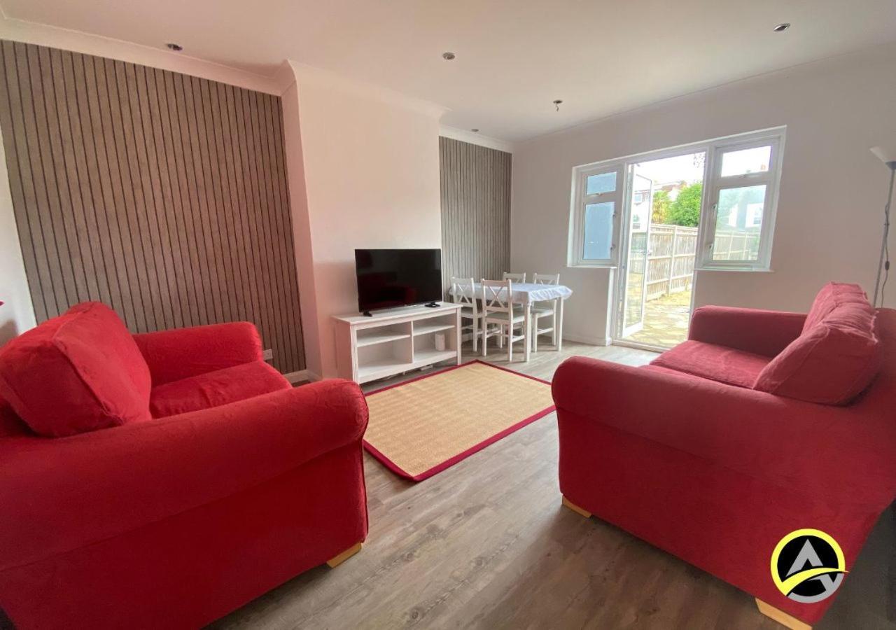 Delightful London Chalet House Bromley Zewnętrze zdjęcie